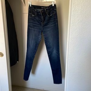American Eagle hi-rise dark wash jegging